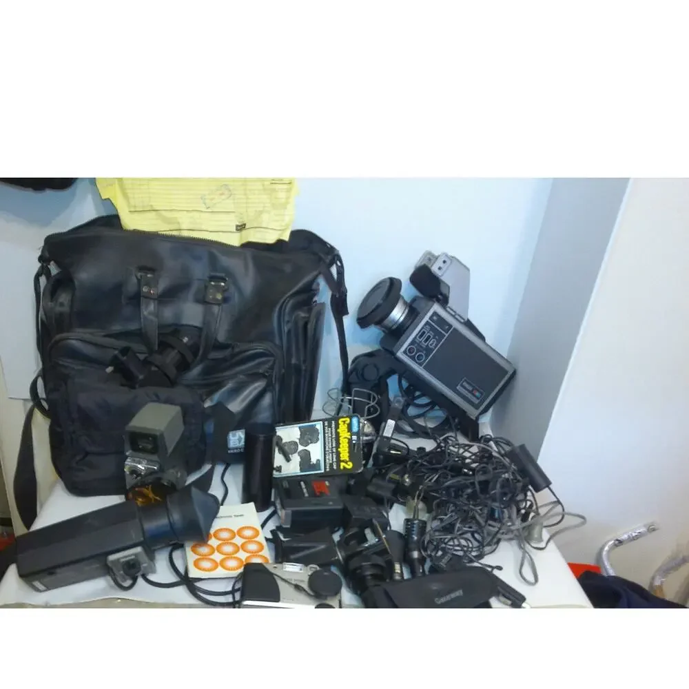 Vintage Cameras Telescope and Photography Parts Giant Lot - Picture 10 of 10